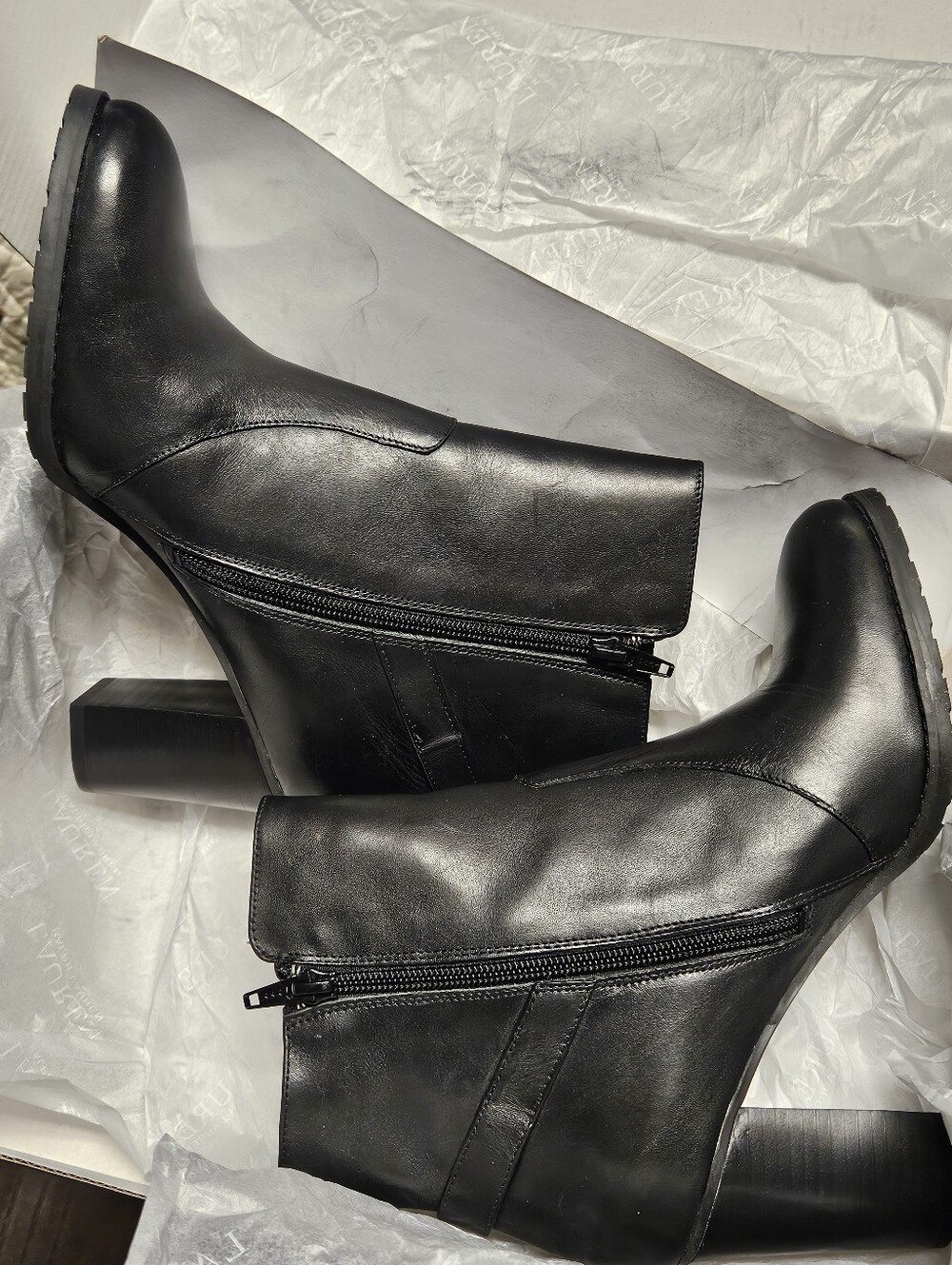 NIB Lauren Ralph Lauren "Cabrey" Ankle Booties sz8.5 - Picture 13 of 14